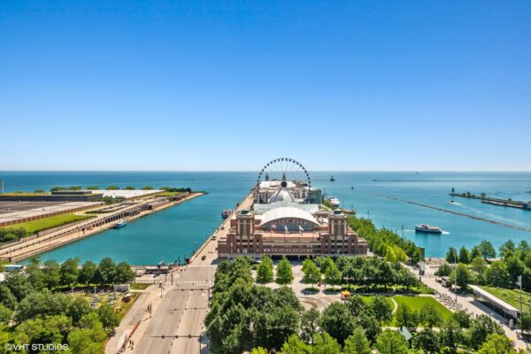 10_505NLakeShoreDrive_1704_14704_View_MRED_2000x1333