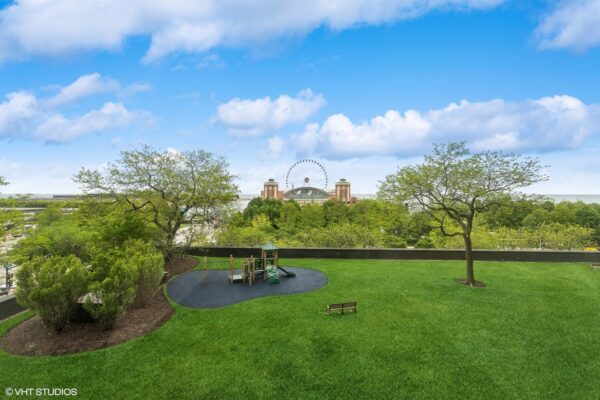 10_505NLakeShoreDrive405_147_View_MRED_2000x1333