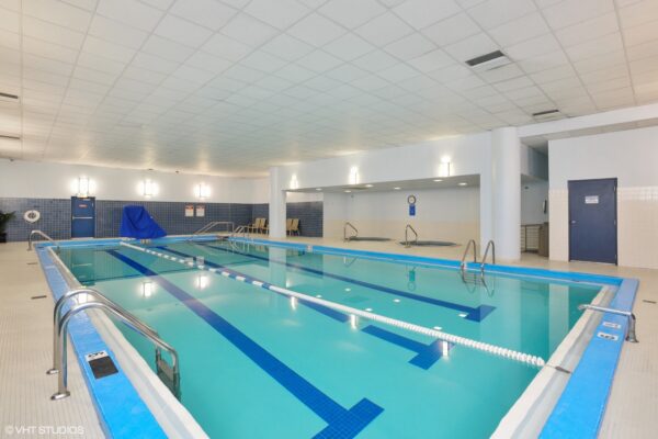 15_LPT505NLakeShoreDrive_30_IndoorPool_MRED_2000x1333