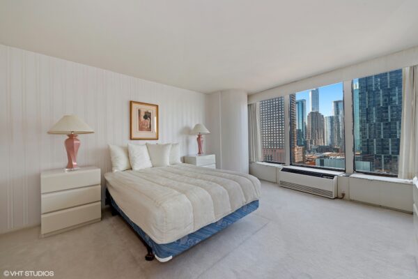 5_505NLakeshore_Unit1801_18_Bedroom_MRED_2000x1333